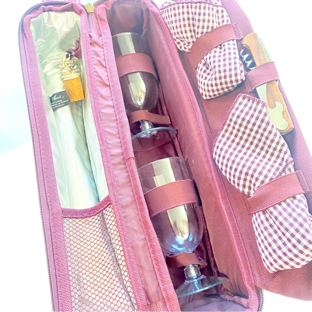 Wine for 2 Insulated Bag Carrier Backpack PICNIC AT ASCOT Burgundy 7 Piece Set